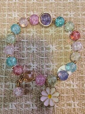 Multicolor Crackle Glass Bead Bracelet with Daisy Charm